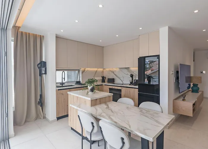 Mackenzy Dream 202 Apartment Larnaca