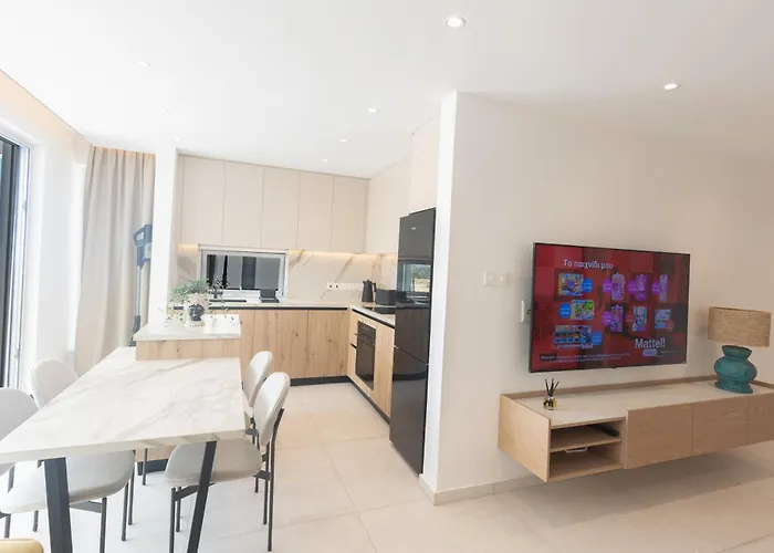 Διαμέρισμα Mackenzy Dream 202 *