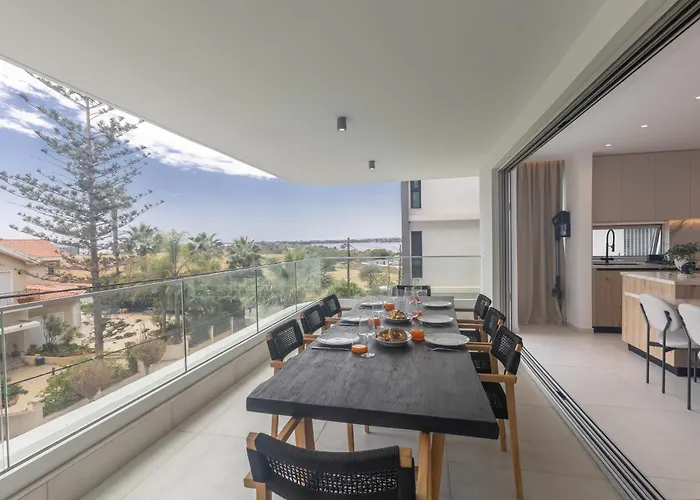 Διαμέρισμα Mackenzy Dream 202 Λάρνακα