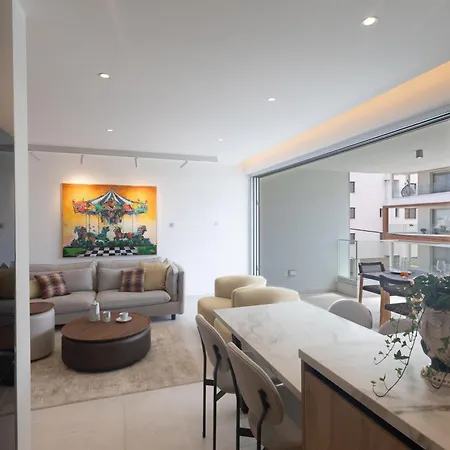 Mackenzy Dream 202 *